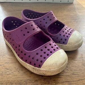 Native Jefferson Juniper Size C8 Purple Slip On